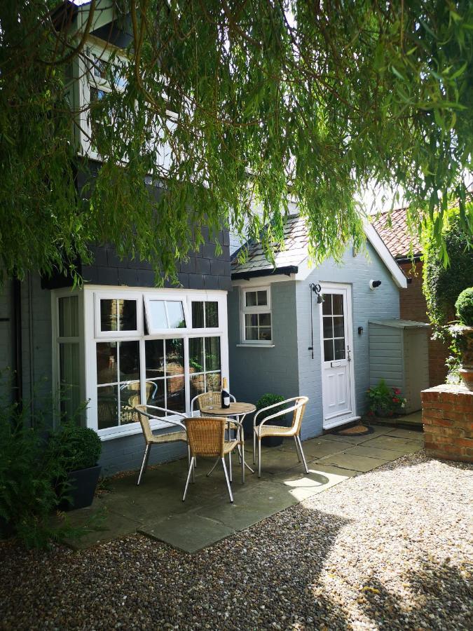 The Saddlery Holiday Cottage - Near Wolds And Coast North Thoresby 外观 照片